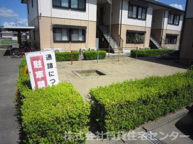 ディアスコスモの物件外観写真