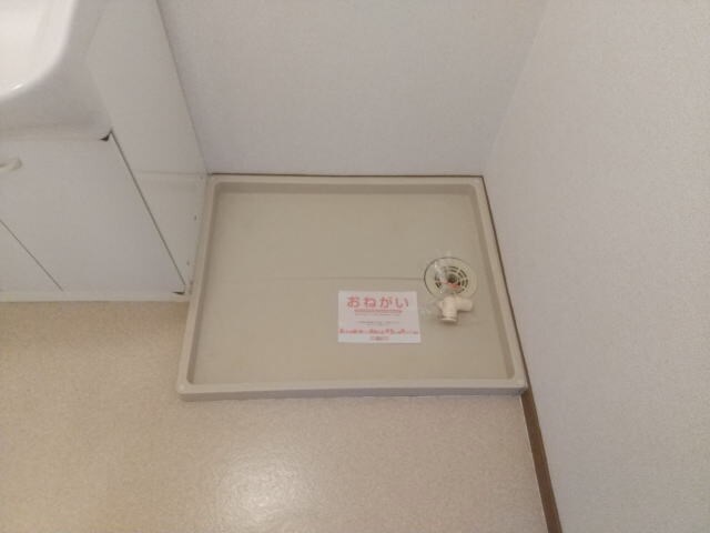 メゾンコニファーⅡの物件内観写真