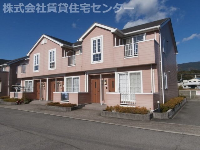 メゾンコニファーⅡの物件外観写真