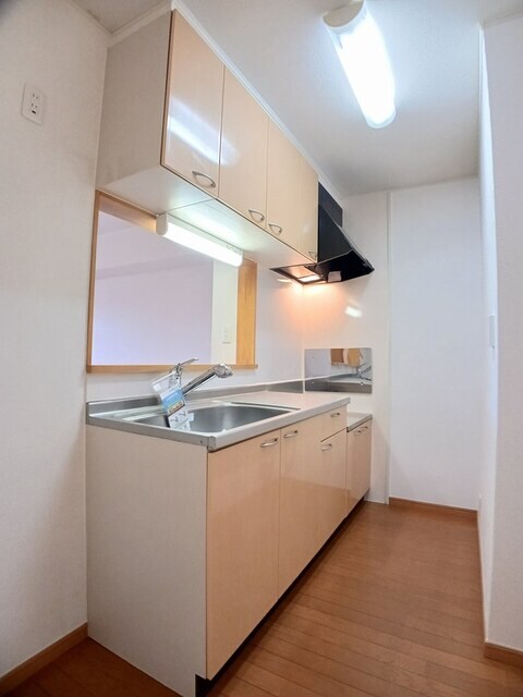 ミッテ・ドルフ西国分Ⅱの物件内観写真