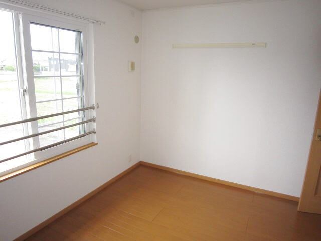 ミッテ・ドルフ西国分Ⅱの物件内観写真