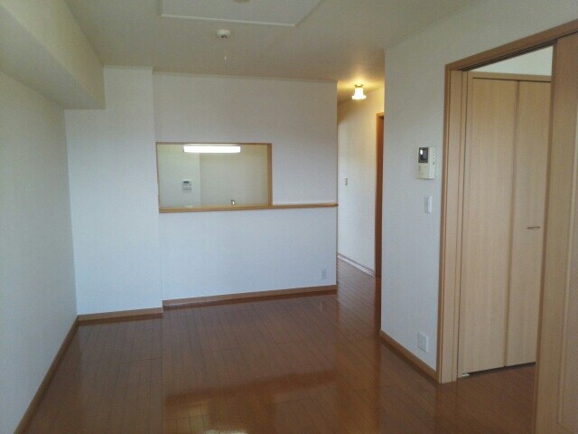 ミッテ・ドルフ西国分Ⅱの物件内観写真