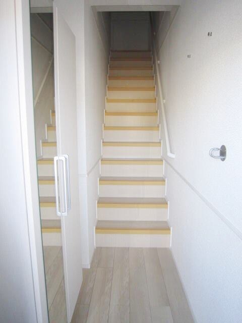 カーザ　フィオーレの物件内観写真