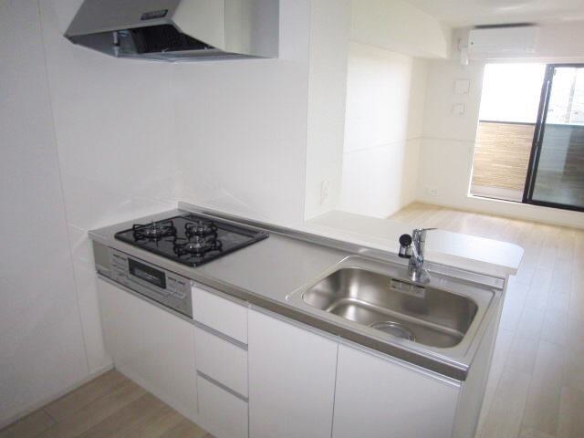 カーザ　フィオーレの物件内観写真