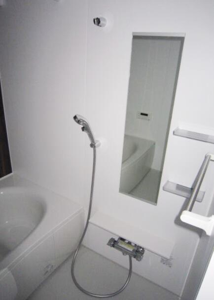 カーザ　フィオーレの物件内観写真