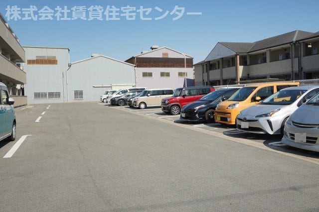 和歌山市駅 バス14分  湊御殿三丁目下車：停歩6分 2階の物件外観写真