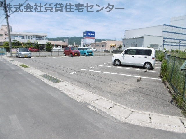 イワデシティハイツの物件外観写真