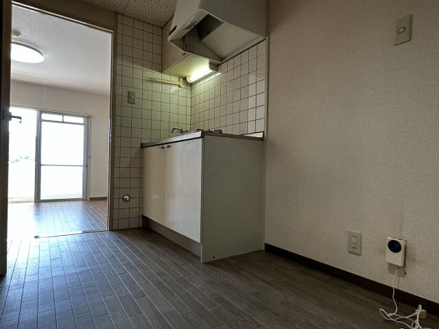 イワデシティハイツの物件内観写真