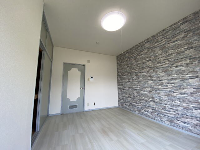 リバーサイドゆかわの物件内観写真