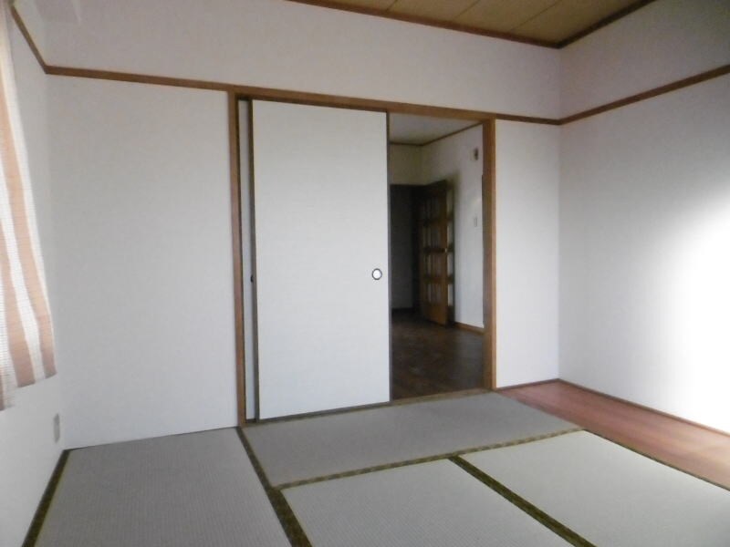 グリーンヒル金池の物件内観写真