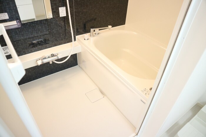 和歌山市駅 バス14分  湊御殿三丁目下車：停歩6分 2階の物件内観写真