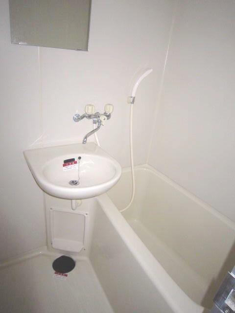 メゾンゆみねの物件内観写真