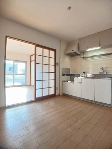 和歌山駅 徒歩10分 3階の物件内観写真