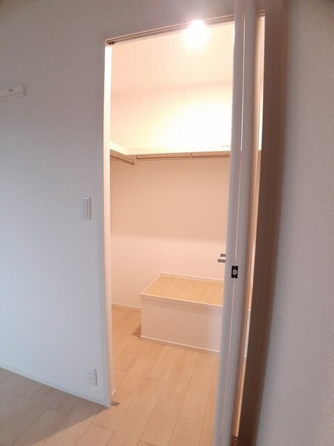 紀伊駅 バス15分  相谷西下車：停歩4分 2階の物件内観写真