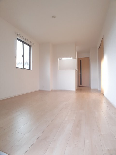 ヴェルソー有本Ⅱの物件内観写真