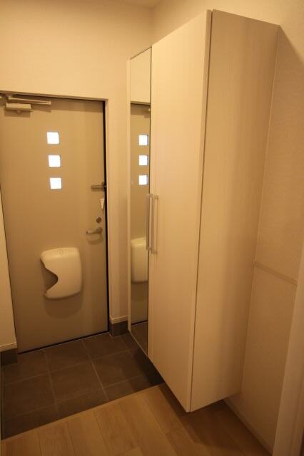 岩出駅 バス15分  さぎのせ公園下車：停歩6分 1階の物件内観写真