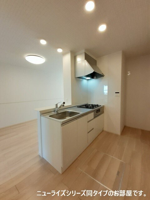 岩出駅 バス15分  さぎのせ公園下車：停歩6分 1階の物件内観写真