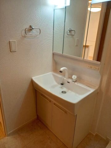 岩出駅 バス15分  さぎのせ公園下車：停歩6分 1階の物件内観写真