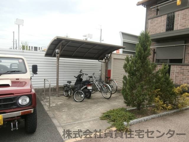 ヴィヴレ堀川の物件内観写真