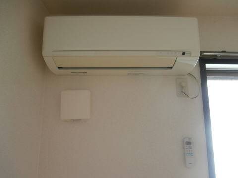 レジデンス 四ヶ郷の物件内観写真