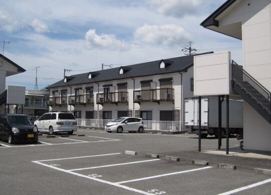 グリーンプラザの物件外観写真