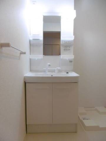 岩出駅 バス8分  金屋下車：停歩3分 1階の物件内観写真