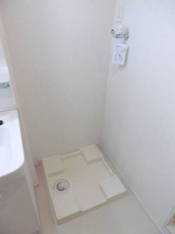 岩出駅 バス8分  金屋下車：停歩3分 1階の物件内観写真