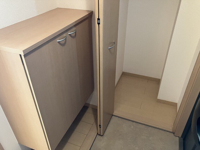 和歌山市駅 バス15分  日赤医療センター前下車：停歩6分 2階の物件内観写真