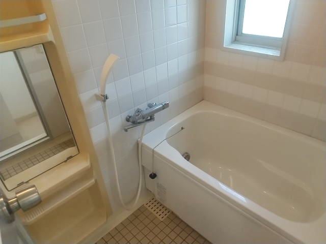 紀伊駅 バス12分  西安上下車：停歩8分 2階の物件内観写真