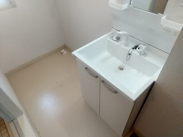 紀伊駅 バス12分  西安上下車：停歩8分 2階の物件内観写真