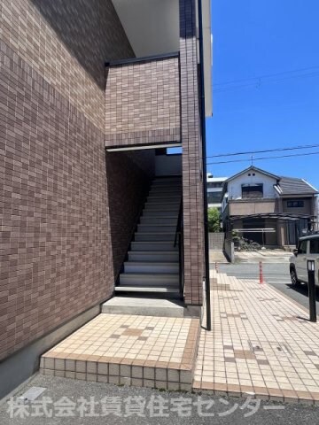 和歌山市駅 バス12分  日赤医療センター前下車：停歩6分 2階の物件外観写真