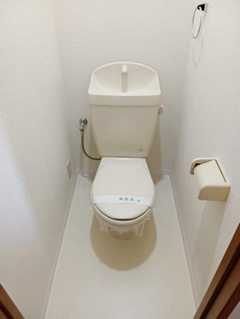 和歌山市駅 バス12分  日赤医療センター前下車：停歩6分 2階の物件内観写真