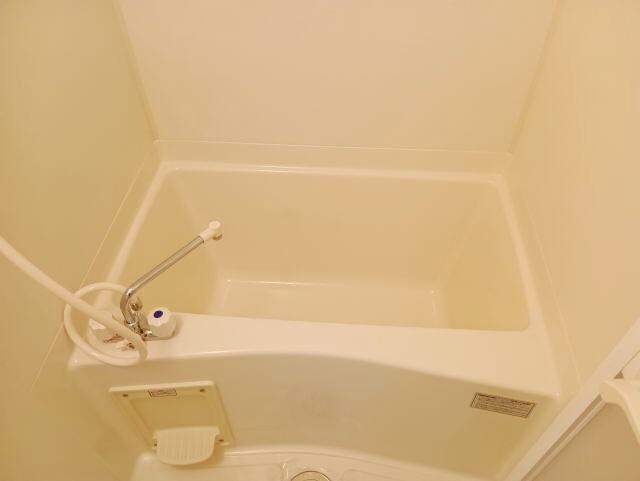 和歌山市駅 バス12分  日赤医療センター前下車：停歩6分 2階の物件内観写真