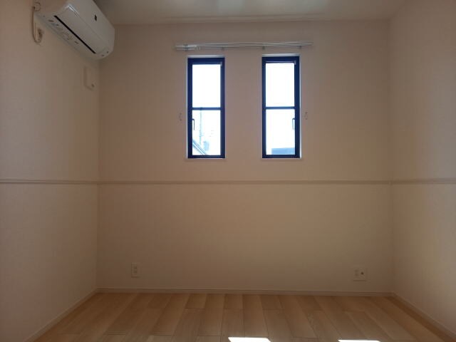 スウィート岩出Ⅲの物件内観写真