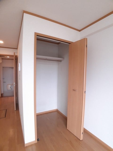 紀伊駅 バス8分  山村下車：停歩7分 1階の物件内観写真