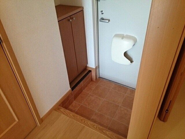 紀伊駅 バス8分  山村下車：停歩7分 1階の物件内観写真