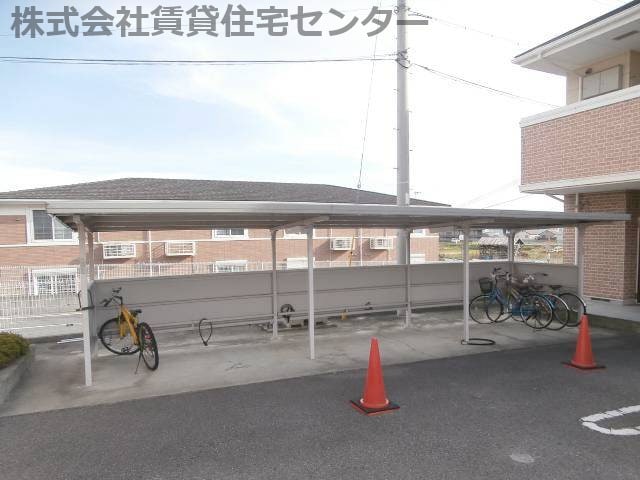 紀伊駅 バス8分  山村下車：停歩7分 1階の物件内観写真