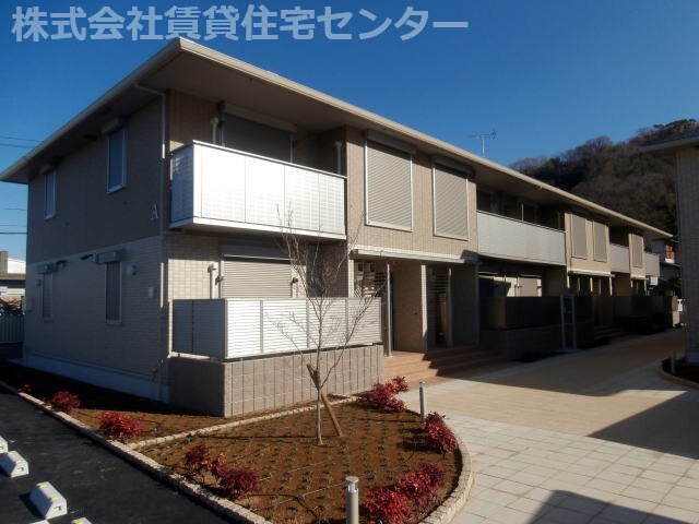 ミル・クレール アネックス　A棟の物件外観写真