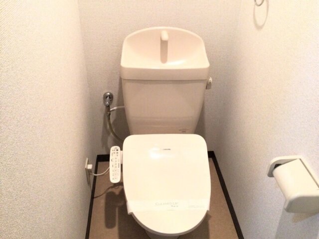 エタニティコートⅡ番館の物件内観写真