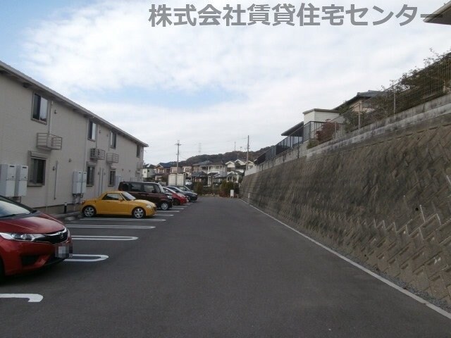 紀伊駅 バス7分  山下車：停歩9分 1階の物件外観写真