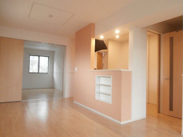 紀伊駅 バス7分  山下車：停歩9分 1階の物件内観写真