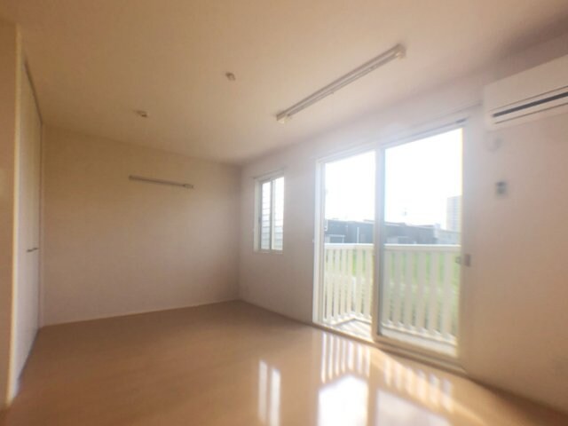 紀伊駅 バス10分  山村下車：停歩8分 1階の物件内観写真