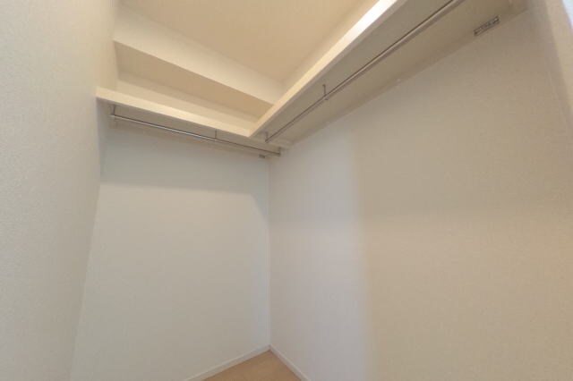 ニューヴェルデⅡの物件内観写真