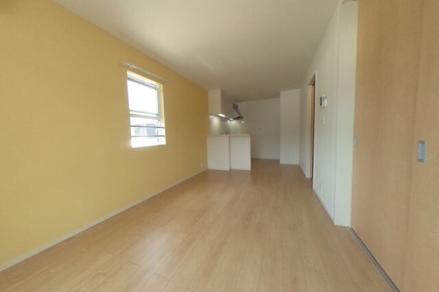 ニューヴェルデⅡの物件内観写真