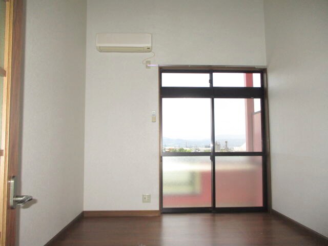 ヴィラ・サンライズＢ ＳＯＵＴＨの物件内観写真