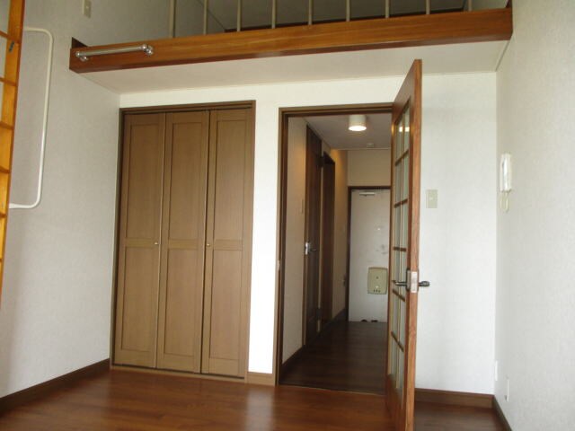 ヴィラ・サンライズＢ ＳＯＵＴＨの物件内観写真