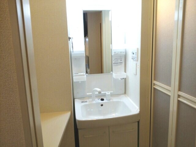 紀和駅 徒歩8分 1階の物件内観写真