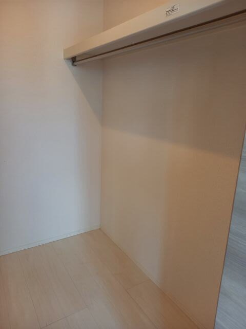 和歌山市駅 バス6分  日赤医療センター前下車：停歩2分 3階の物件内観写真