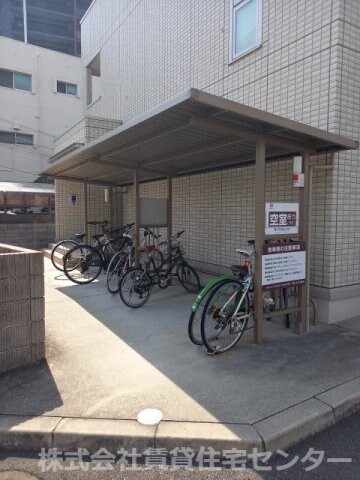 和歌山市駅 バス6分  日赤医療センター前下車：停歩2分 3階の物件内観写真