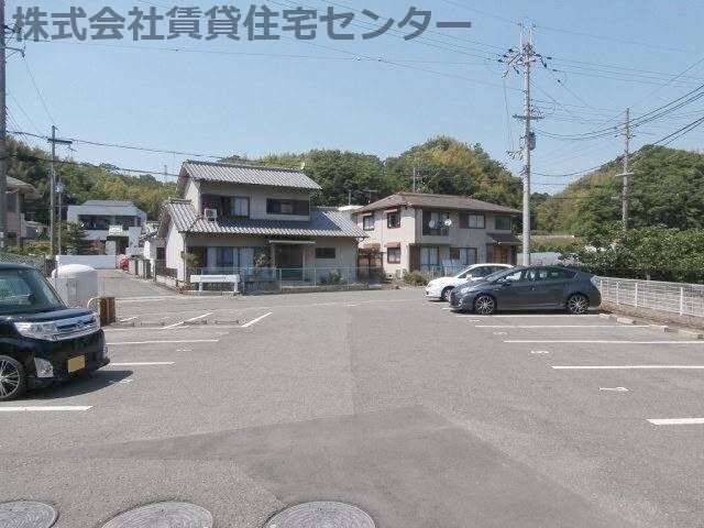 ボヌールの物件外観写真